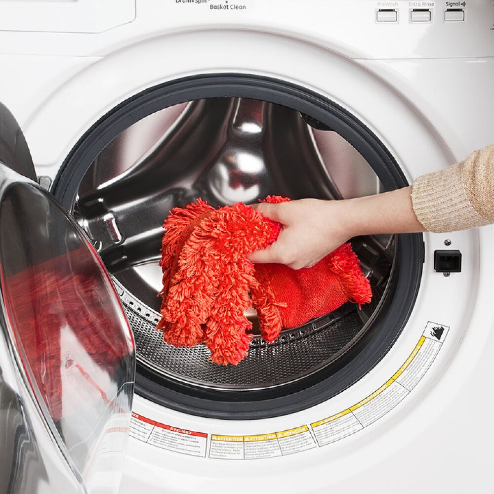 OXO Microfiber Under Appliance Duster Refill I7