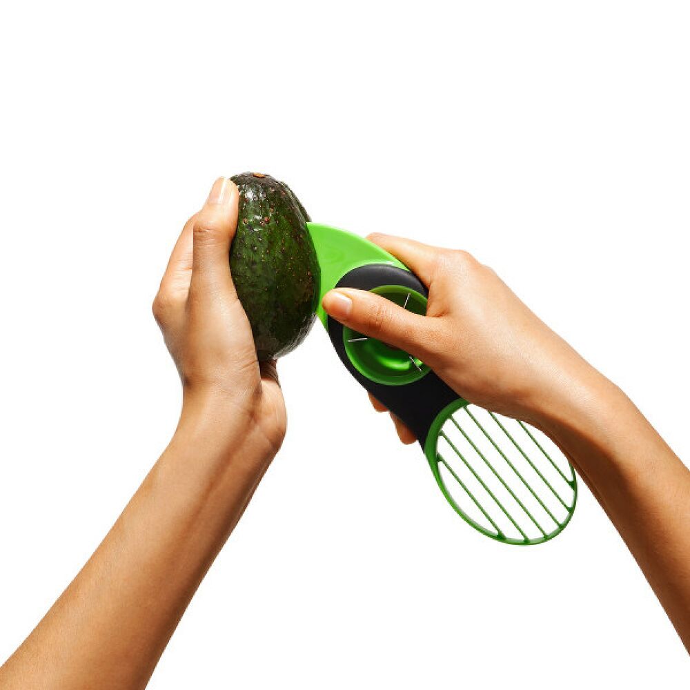 3-in-1 Avocado Slicer Q9